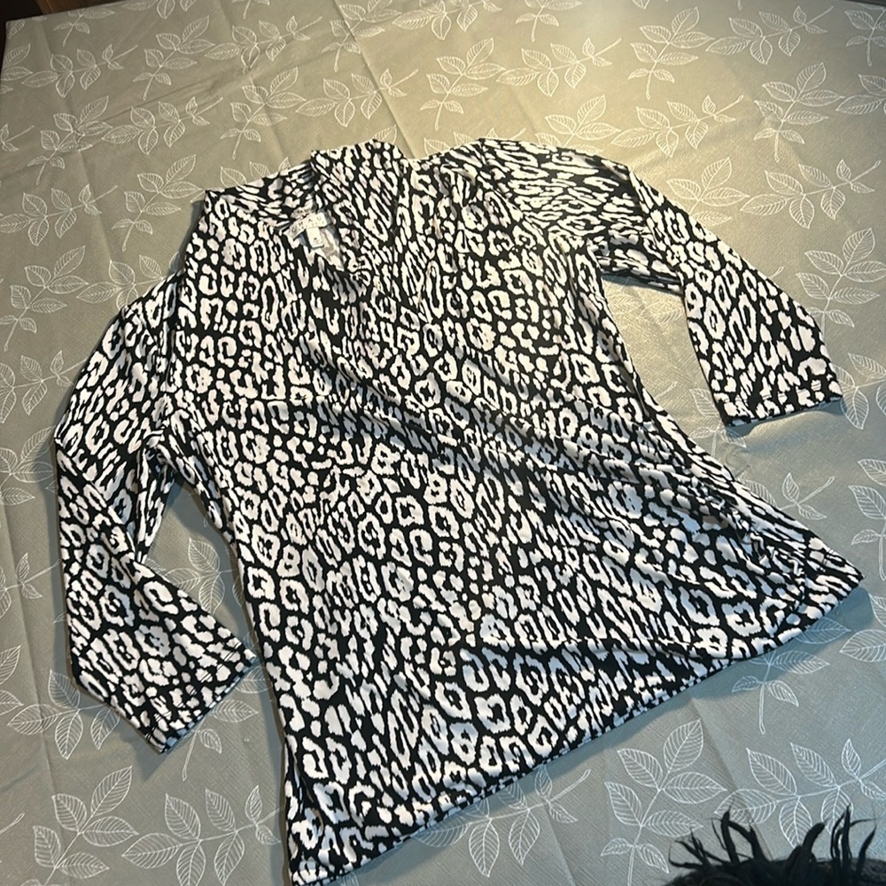 Chaus New York Blouse.